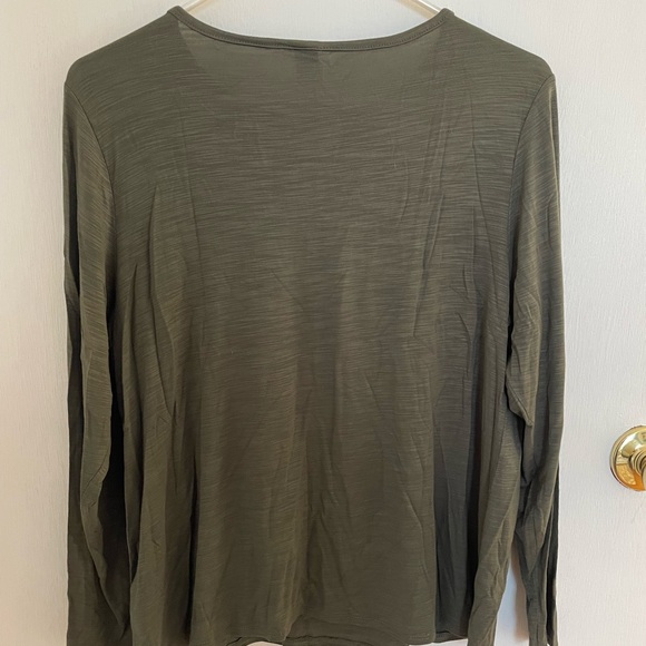 Heather Green Lux Long-Sleeve Old Navy Shirt NWT - Picture 4 of 5